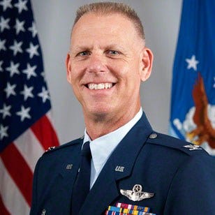 Col. Shaw Takes Command at Grissom