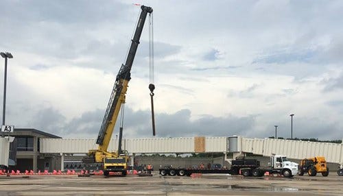 Evansville Airport Adds Jet Bridge