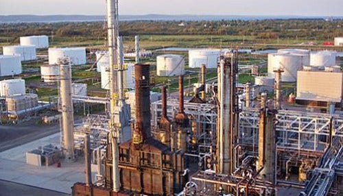 Calumet Completes Sale of Wisconsin Refinery