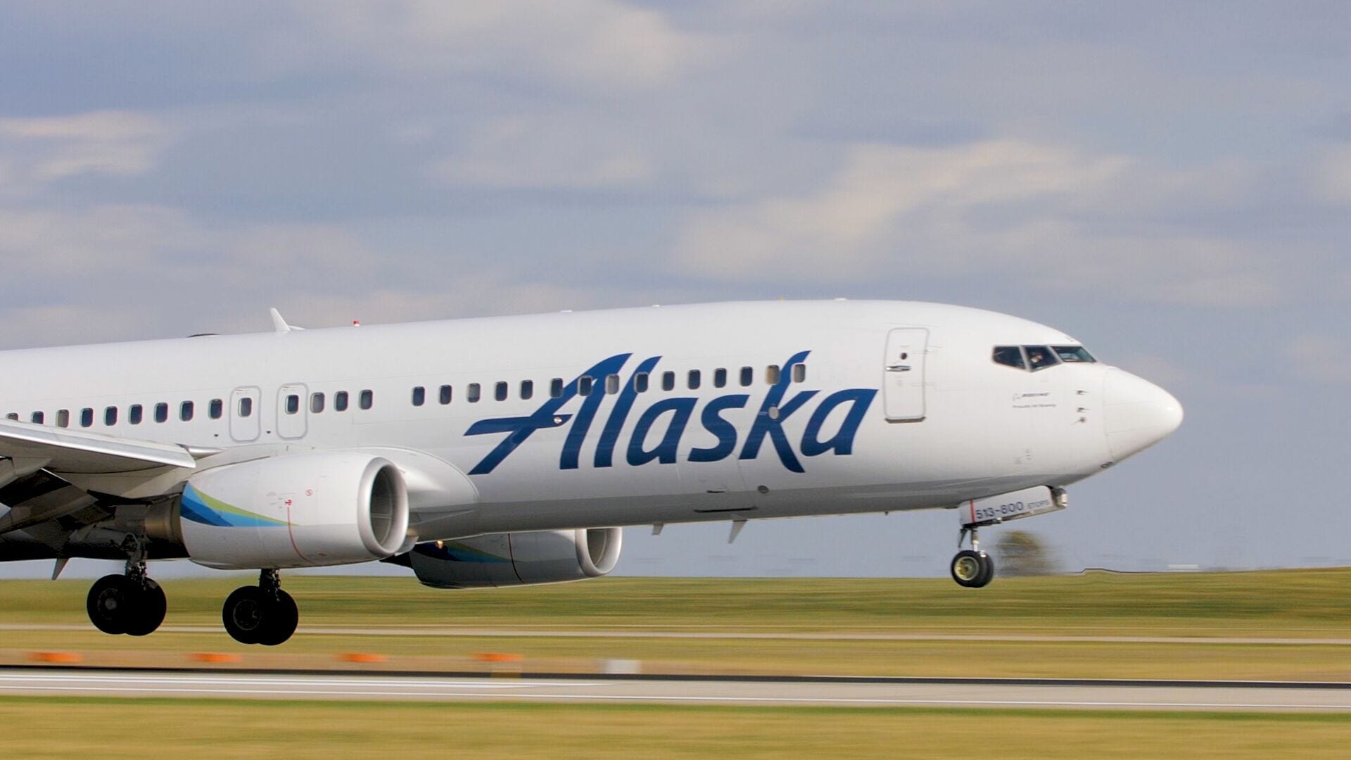 Alaska Airlines Adds Flight From Indy