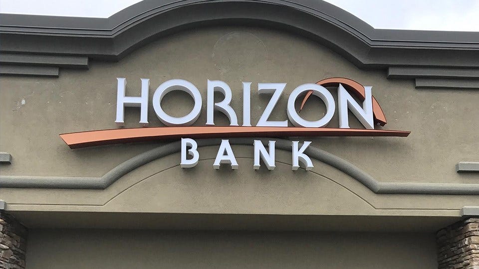 Horizon Bank Sign