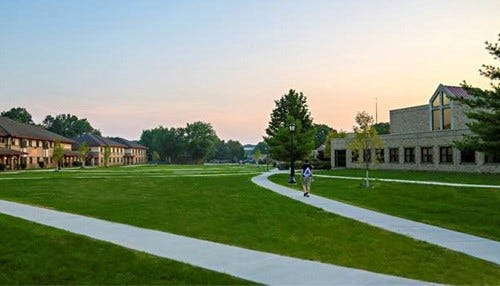 Holy Cross to Dedicate New Dorm, Green Space